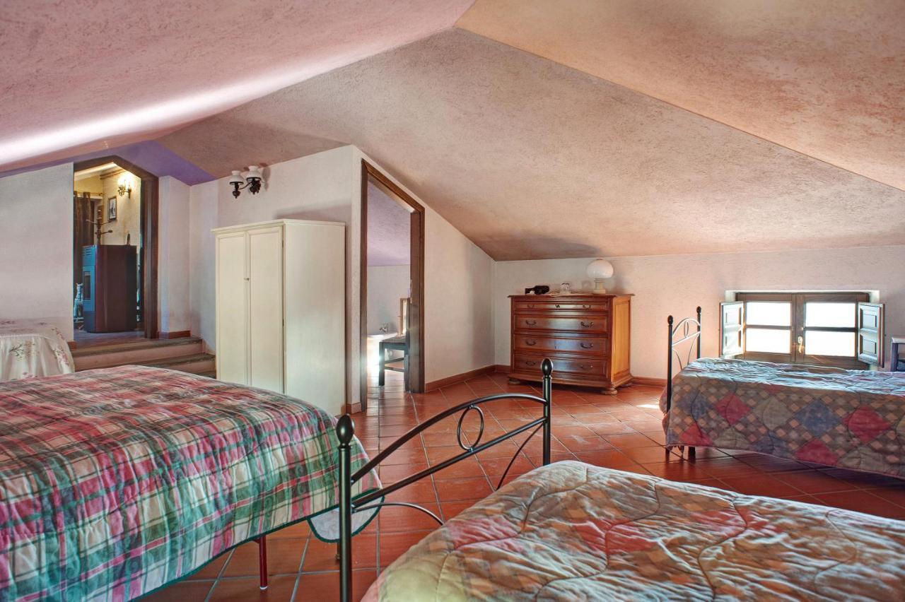 Вилла Casa Della Barcareccia Calice al Cornoviglio Экстерьер фото